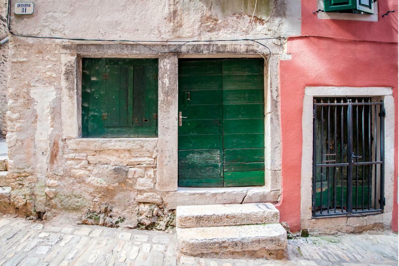 Studio Apartment Kris Rovinj Eksteriør billede