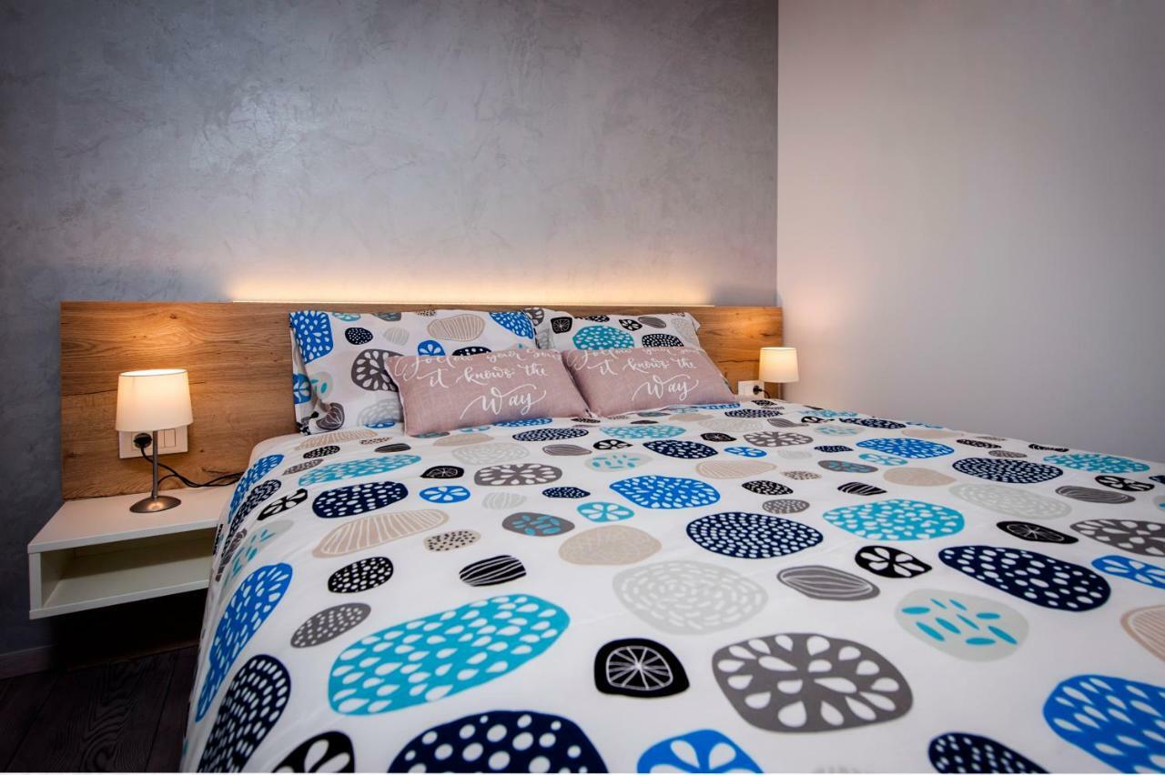 Studio Apartment Kris Rovinj Eksteriør billede